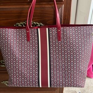 Tory Burch Gemini Link Coated Canvas Tote. One side  does not snap close